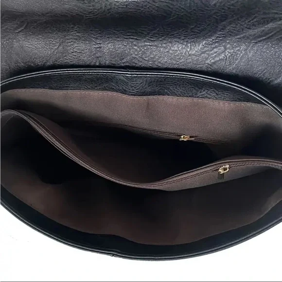 NWT Vici Fold Over Envelope Clutch - Picture 4 of 5